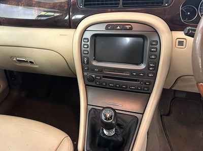 Lot 169 - 2007 Jaguar X-Type Sovereign