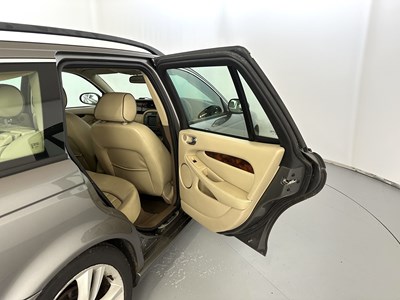 Lot 169 - 2007 Jaguar X-Type Sovereign
