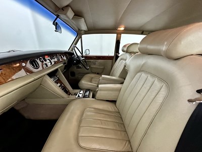 Lot 17 - 1976 Rolls Royce Silver Shadow