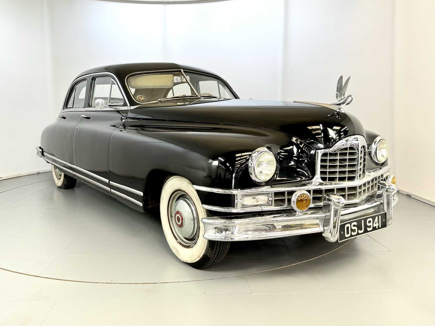 Lot 35 - 1949 Packard Custom Eight