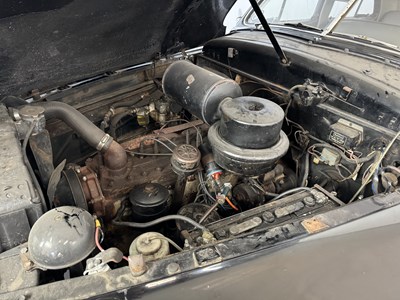 Lot 35 - 1949 Packard Custom Eight