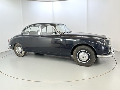 Lot 28 - 1968 Daimler 250