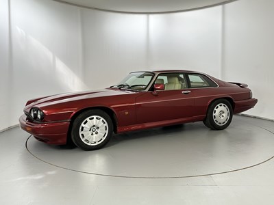 Lot 2 - 1992 Jaguar XJS Sport