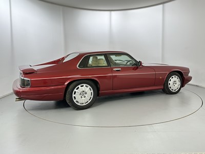 Lot 2 - 1992 Jaguar XJS Sport