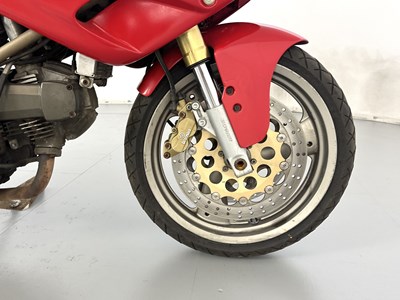 Lot 101 - 2000 Ducati 750 - NO RESERVE