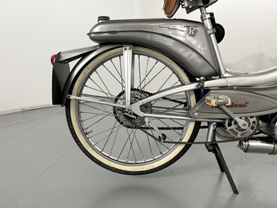 Lot 11 - 1965 Raleigh Runabout