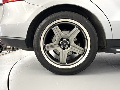 Lot 183 - 2013 Mercedes-Benz ML350