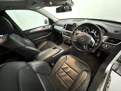 Lot 183 - 2013 Mercedes-Benz ML350