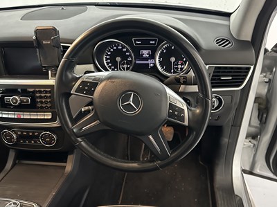 Lot 183 - 2013 Mercedes-Benz ML350