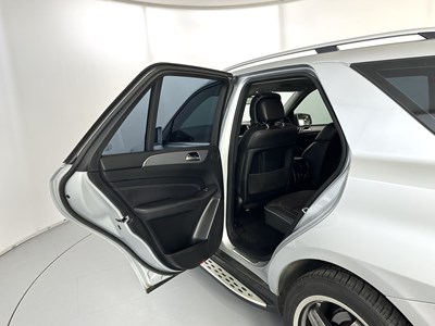Lot 183 - 2013 Mercedes-Benz ML350