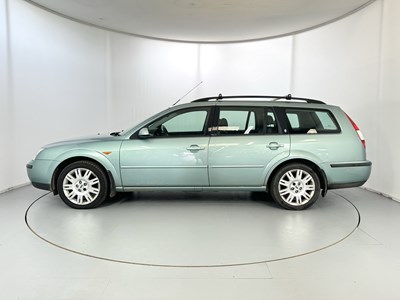 Lot 144 - 2001 Ford Mondeo Ghia X