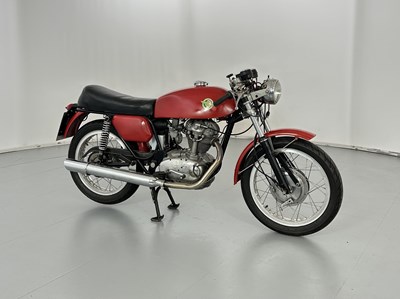 Lot 182 - 1975 Ducati 250