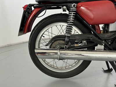 Lot 182 - 1975 Ducati 250