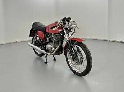 Lot 182 - 1975 Ducati 250