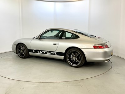 Lot 57 - 2003 Porsche Carrera 4