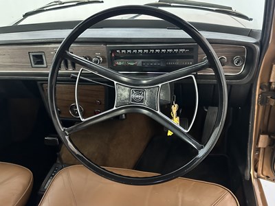 Lot 91 - 1972 Volvo 164