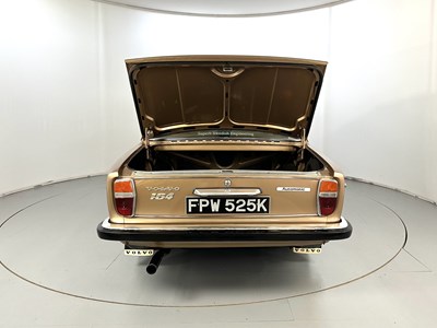 Lot 91 - 1972 Volvo 164