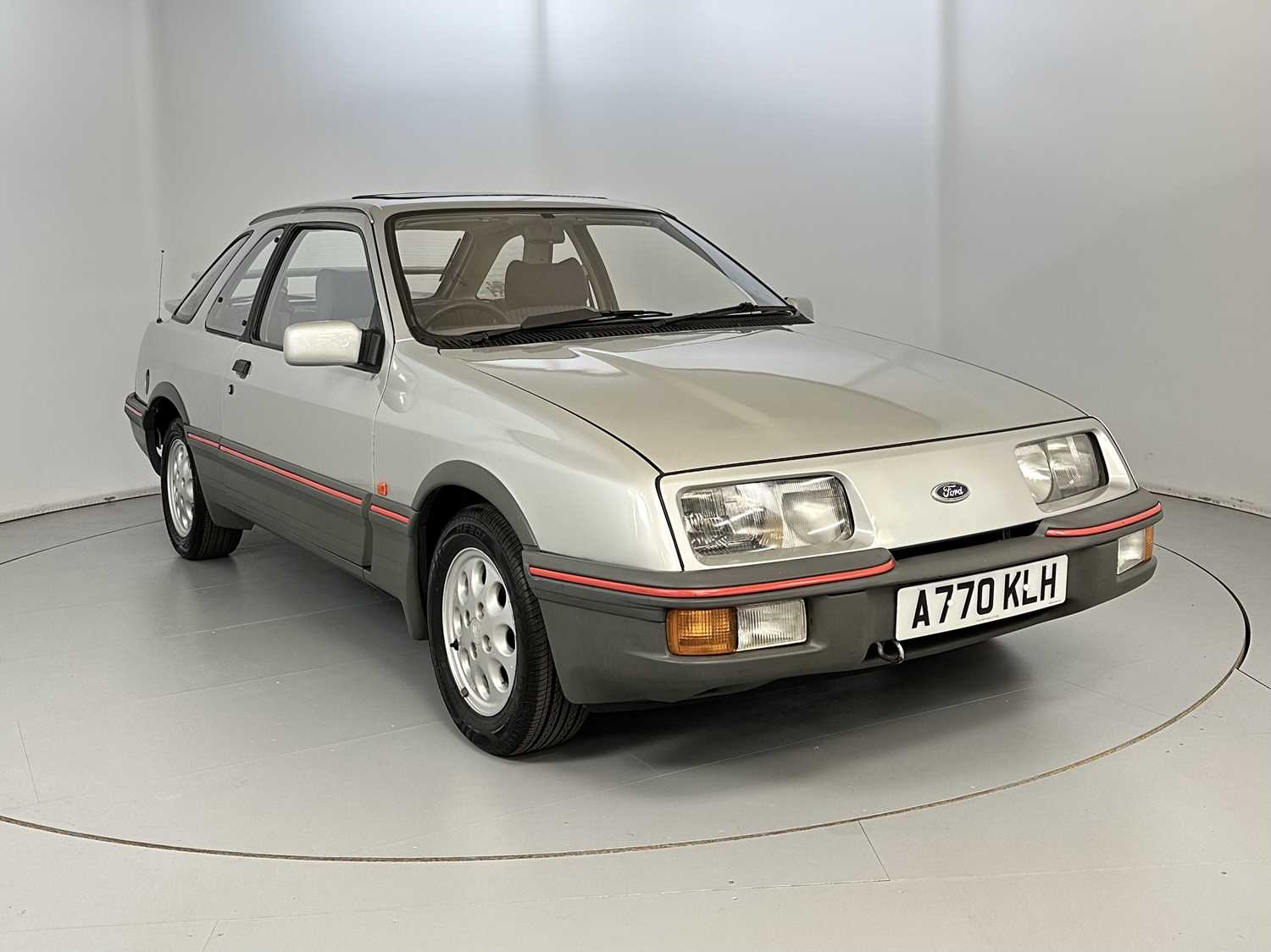 Lot 6 - 1984 Ford Sierra XR4i