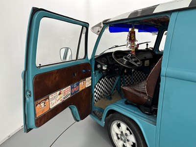 Lot 102 - 1978 Volkswagen T2 Camper