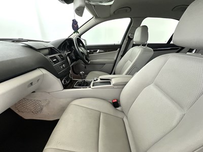Lot 154 - 2010 Mercedes-Benz C180