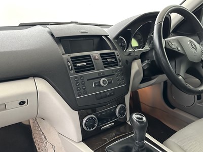 Lot 154 - 2010 Mercedes-Benz C180