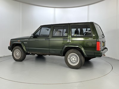 Lot 38 - 1995 Jeep Cherokee - NO RESERVE