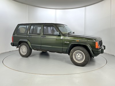 Lot 38 - 1995 Jeep Cherokee - NO RESERVE