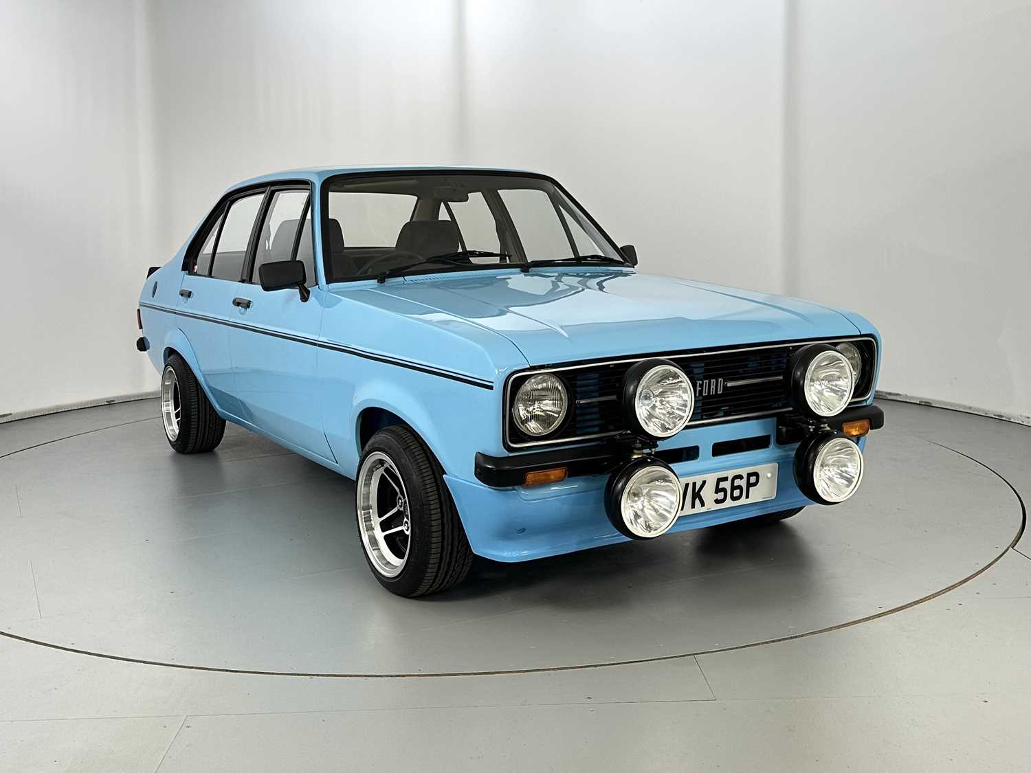 Lot 94 - 1975 Ford Escort