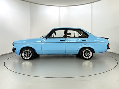 Lot 94 - 1975 Ford Escort