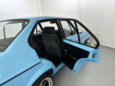 Lot 94 - 1975 Ford Escort