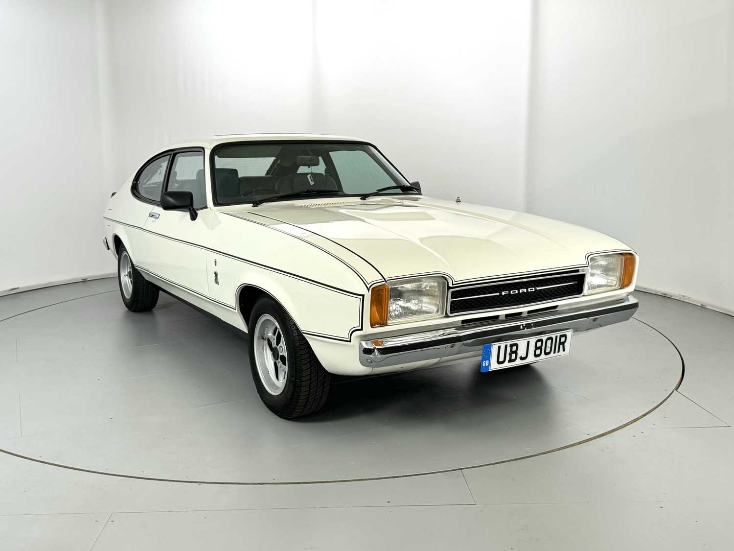 Lot 136 - 1977 Ford Capri Ghia 3.0