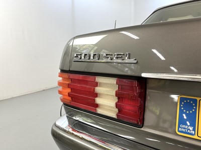 Lot 97 - 1989 Mercedes-Benz 500SEL