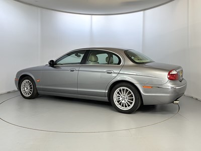Lot 14 - 2006 Jaguar S-Type