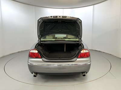 Lot 14 - 2006 Jaguar S-Type