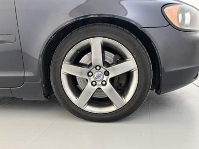 Lot 129 - 2007 Volvo C70 D5 Sport