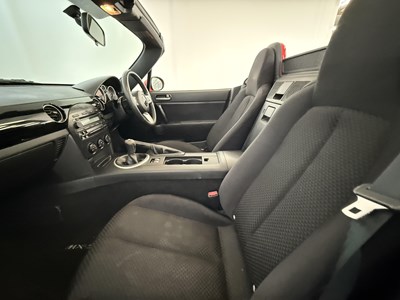 Lot 97 - 2007 Mazda MX5