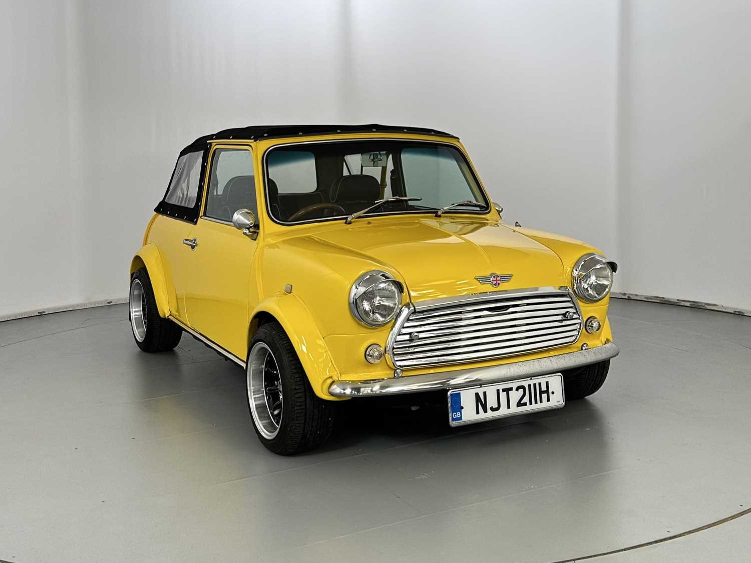 Lot 75 - 1983 Mini Mayfair Cabriolet