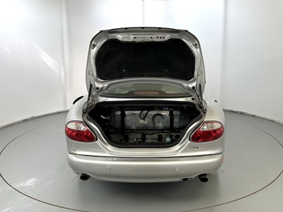 Lot 72 - 2001 Jaguar XK8