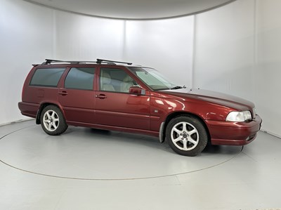 Lot 119 - 2000 Volvo V70 - NO RESERVE