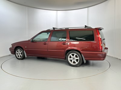 Lot 119 - 2000 Volvo V70 - NO RESERVE