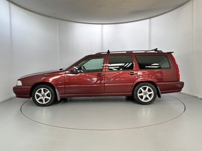 Lot 119 - 2000 Volvo V70 - NO RESERVE