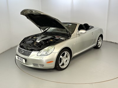 Lot 71 - 2004 Lexus SC430