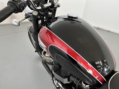 Lot 200 - 2014 Triumph Bonneville