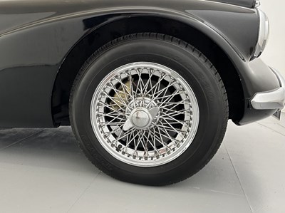 Lot 84 - 1961 Daimler Dart SP250