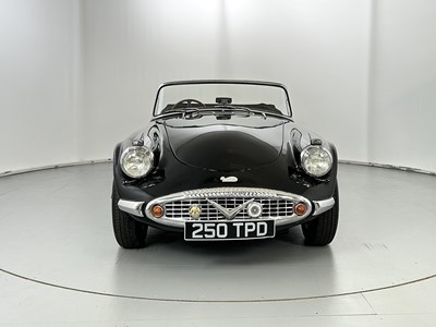 Lot 84 - 1961 Daimler Dart SP250