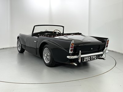 Lot 84 - 1961 Daimler Dart SP250