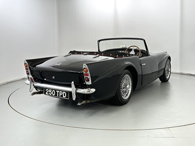 Lot 84 - 1961 Daimler Dart SP250