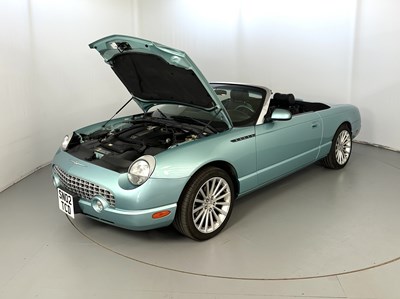 Lot 107 - 2002 Ford Thunderbird