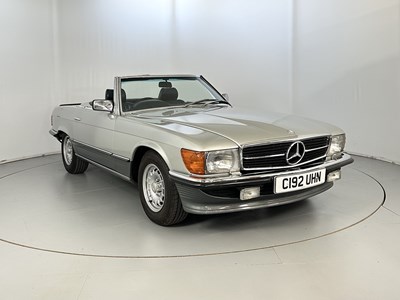 Lot 135 - 1985 Mercedes-Benz SL500