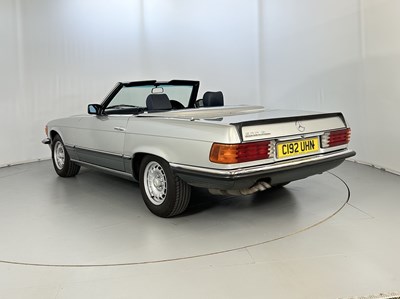 Lot 135 - 1985 Mercedes-Benz SL500